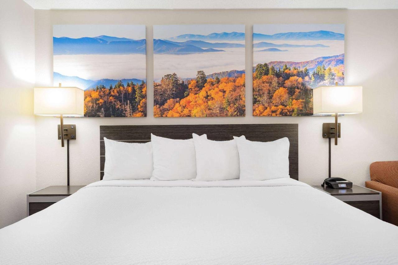 Days Inn By Wyndham Hamilton Esterno foto