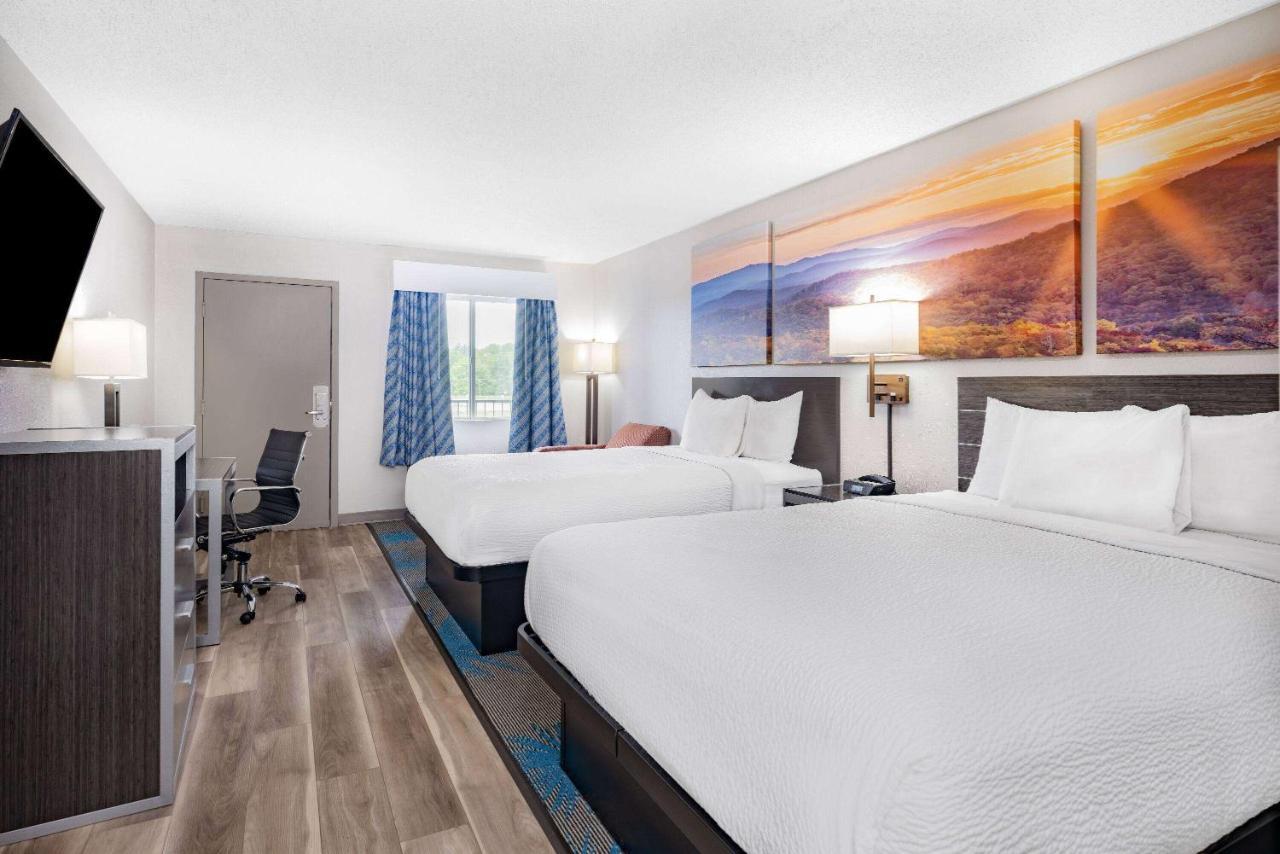 Days Inn By Wyndham Hamilton Esterno foto